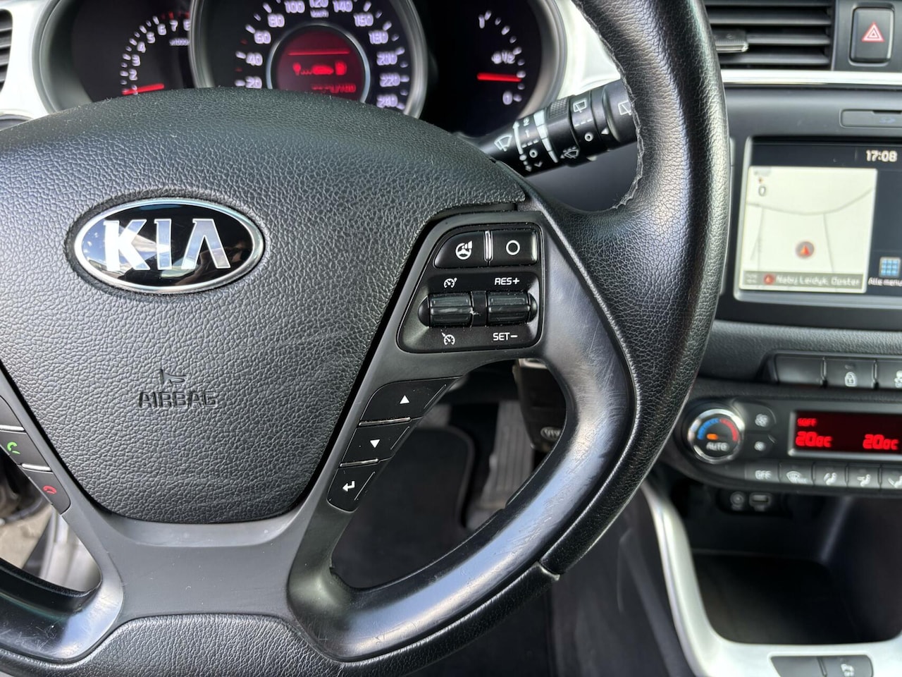 Kia Cee'd Sportswagon - 1.0 T-GDi Design Edition AppleCarPlay/ AndroidAuto/ Cruise Control/ Airco!!