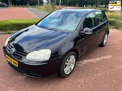 Volkswagen Golf - 1.6 FSI Optive 3