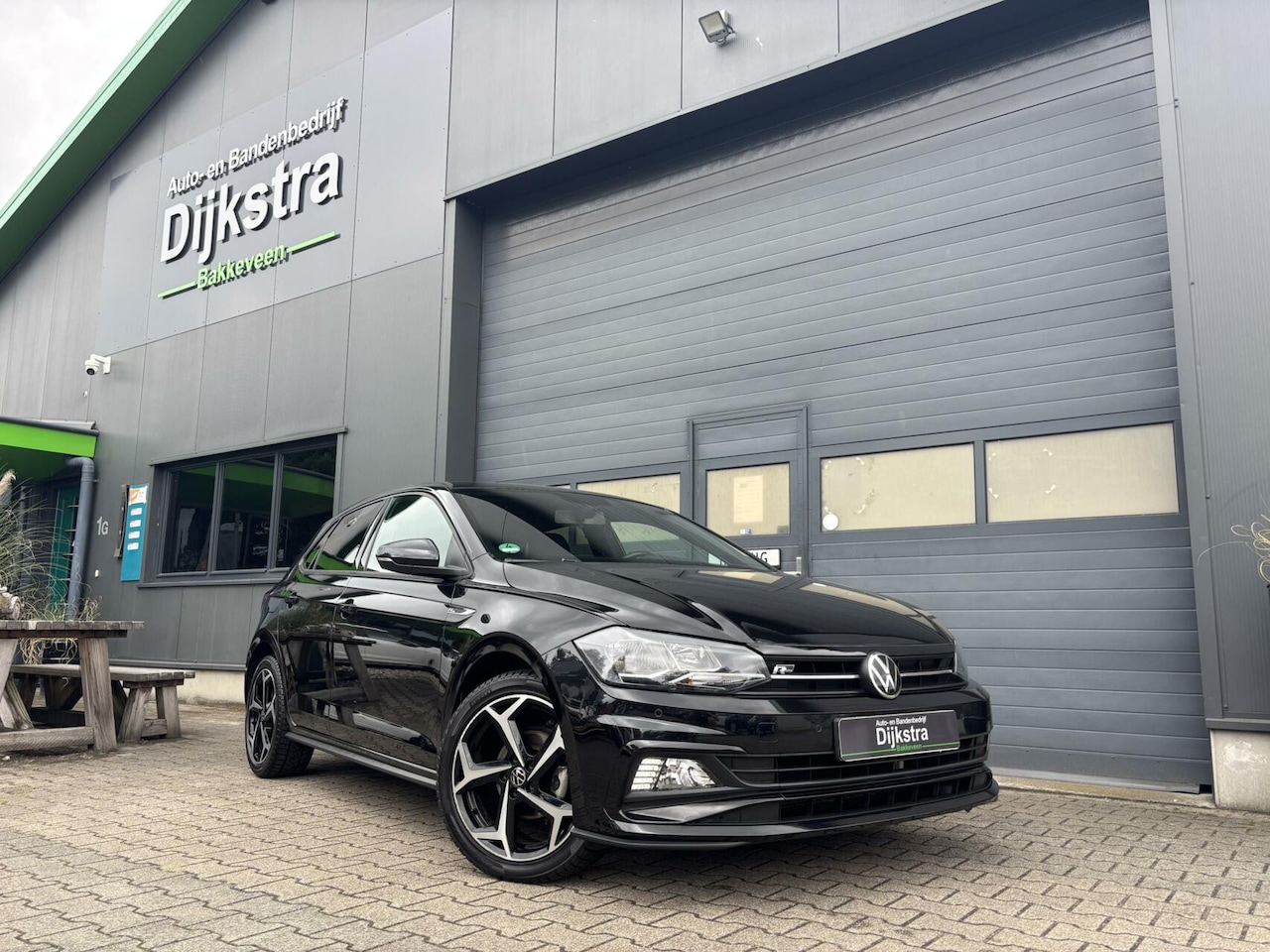 Volkswagen Polo - 1.0 TSI Highline Business (3x) R-Line AppleCarPlay/ AndroidAuto/ Adaptieve Cruise Control/