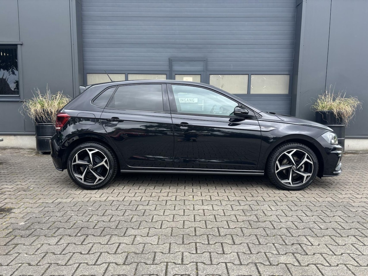 Volkswagen Polo - 1.0 TSI Highline Business (3x) R-Line AppleCarPlay/ AndroidAuto/ Adaptieve Cruise Control/