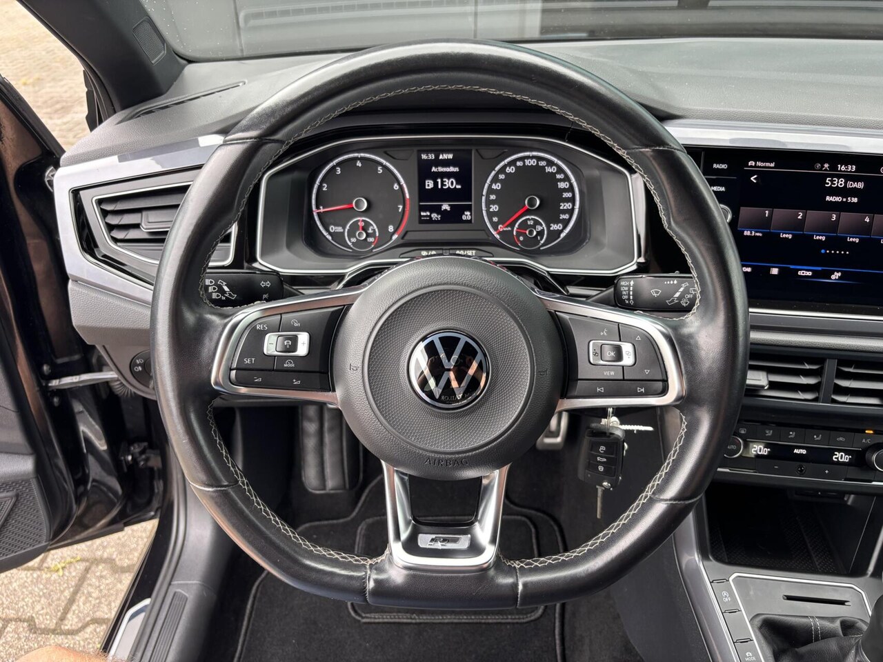 Volkswagen Polo - 1.0 TSI Highline Business (3x) R-Line AppleCarPlay/ AndroidAuto/ Adaptieve Cruise Control/