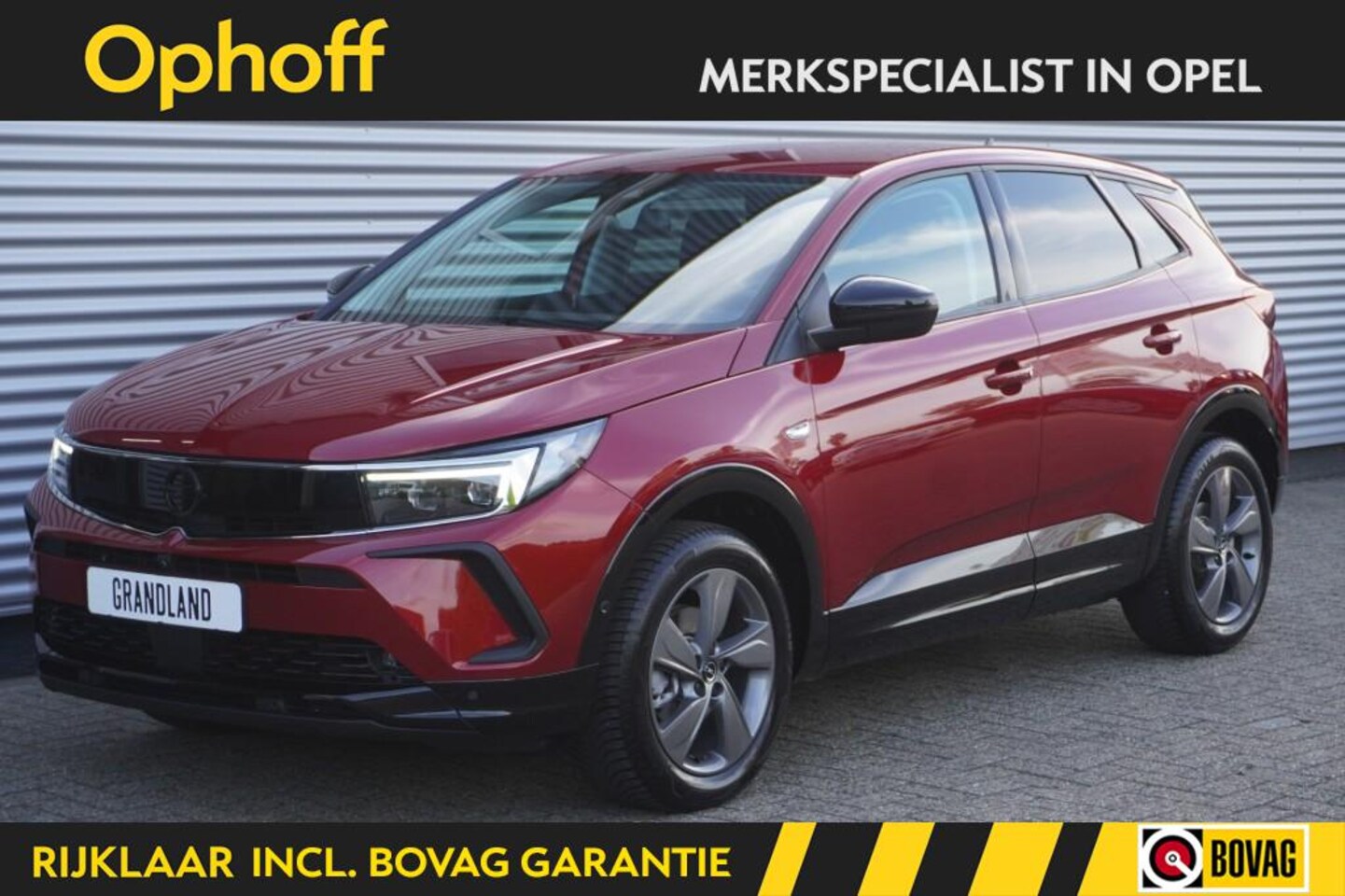 Opel Grandland - 1.2 Turbo Ultimate Automaat / Camera / Stoel- en stuurverwarming / Navi / Alcantara - AutoWereld.nl