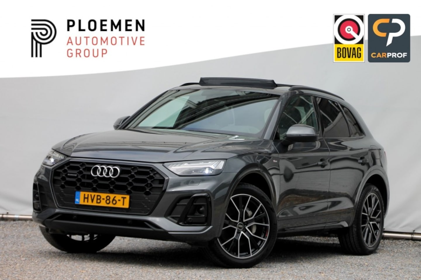 Audi Q5 - 50 TFSIe S Edition Competition - 299 pk **Pano / Trekhaak - AutoWereld.nl