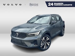 Volvo XC40 - 2.0 B4 Automaat Plus Dark Lounge | 20'' Wielen | Forest Lake