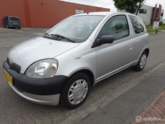 Toyota Yaris - 1.0-16V VVT-i Terra