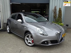 Alfa Romeo Giulietta - 1.4 T Business Executive| Automaat| 1e Eigenaar| Volle uitvoering