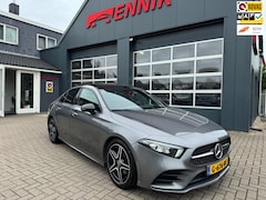 Mercedes-Benz A-klasse - 200 Business Solution AMG / Pano / Wide Screen / ACC / Lane assist