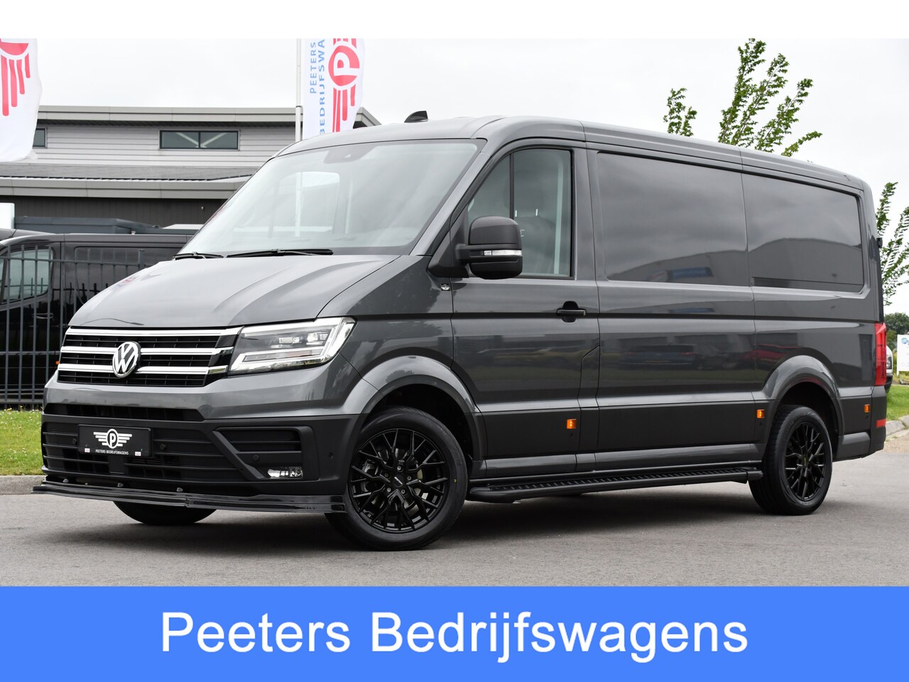 Volkswagen Crafter - 35 2.0 TDI L3H2 75 Edition Adaptieve Cruise, Camera, Carplay, 177PK, Leder, LED, - AutoWereld.nl