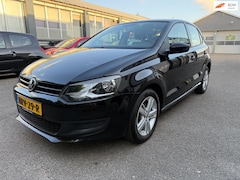 Volkswagen Polo - 1.2-12V Highline 5DEURS AIRCO PDC STOELVERWAR