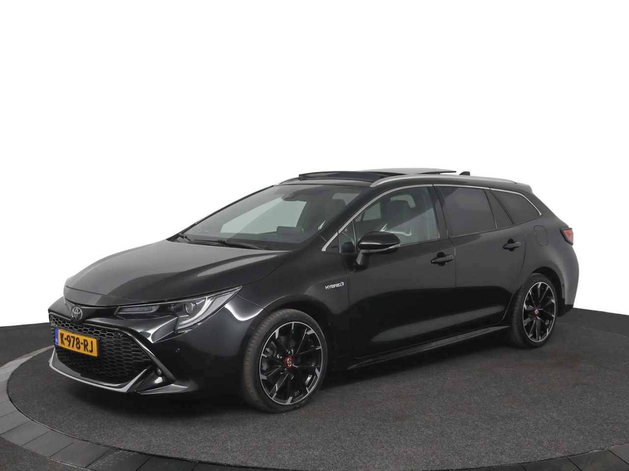 Toyota Corolla Touring Sports - 2.0 Hybrid Business Plus | Automaat | GR-Sport | Pano | ACC | Stoel & Stuurverw. | Carplay - AutoWereld.nl