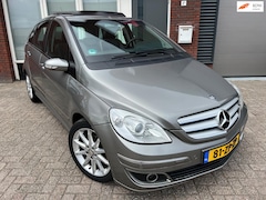 Mercedes-Benz B-klasse - 170 / Pano / Leder / Navi / PDC / AUT / NAP