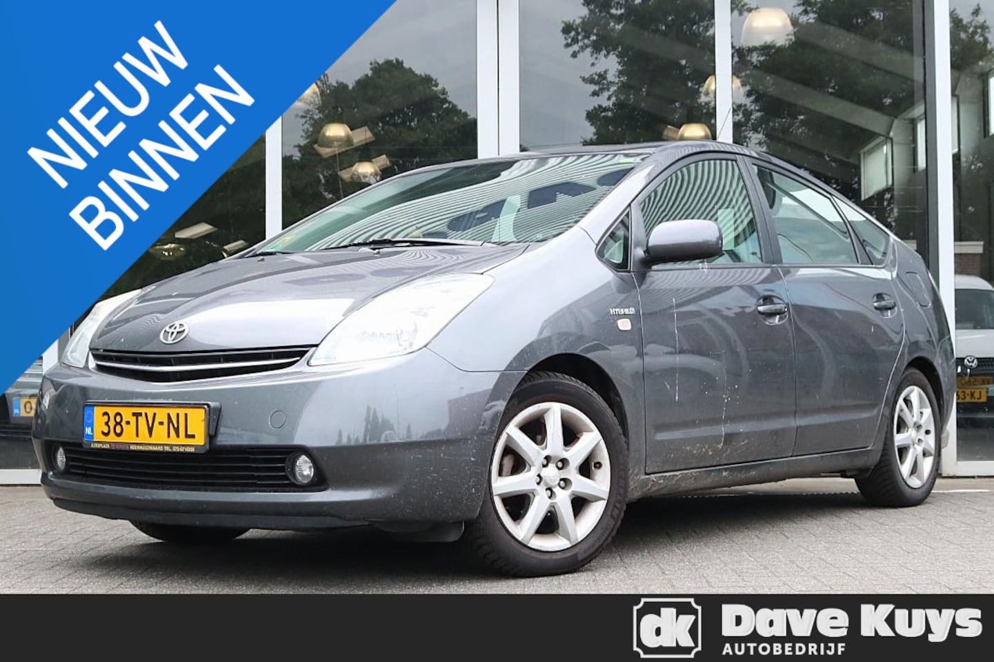 Toyota Prius - 1.5 VVT-i Business Edition 1.5 VVT-i Business Edition - AutoWereld.nl