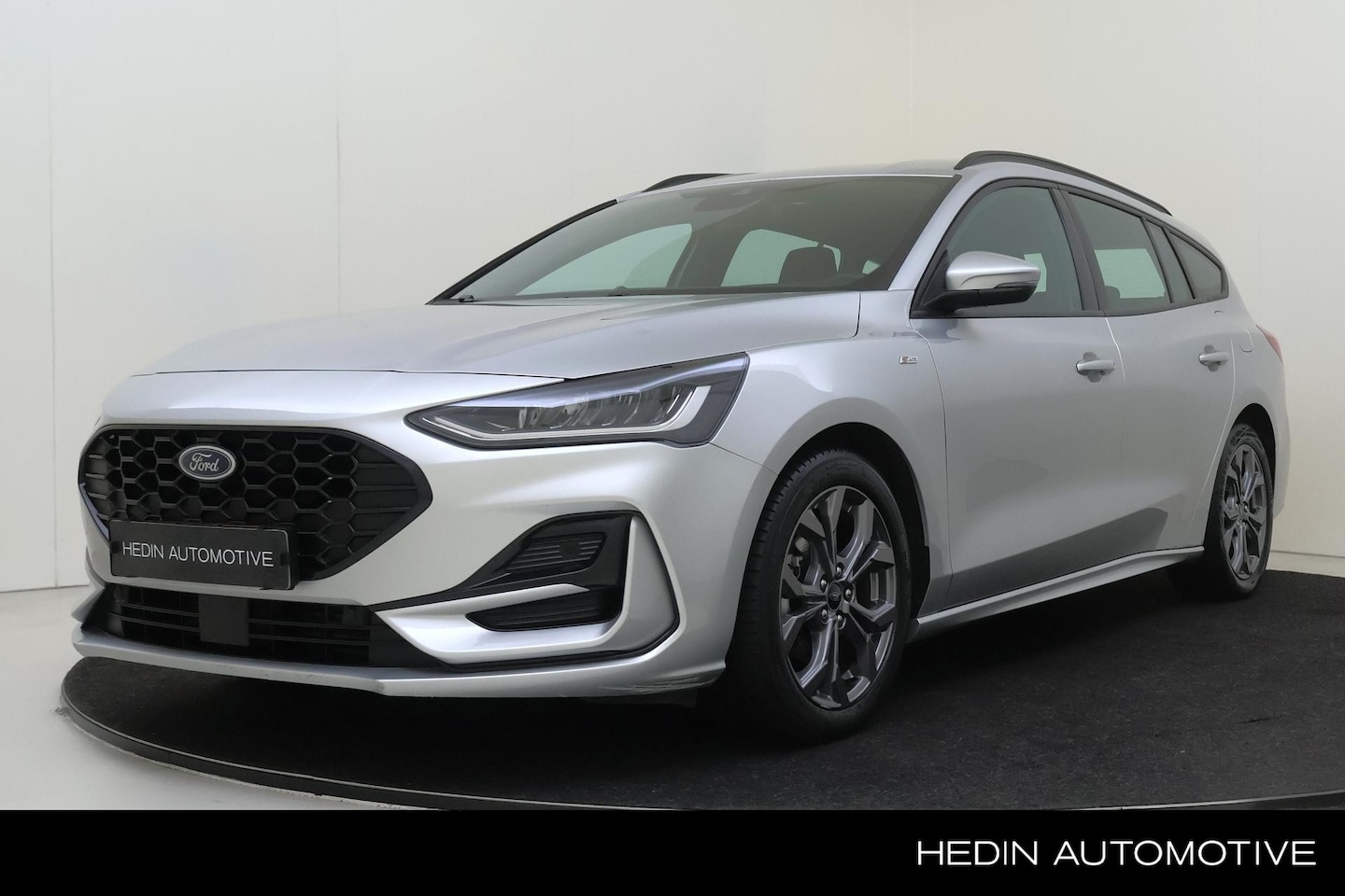 Ford Focus Wagon - 1.0 EcoBoost Hybrid ST Line | Automaat - AutoWereld.nl