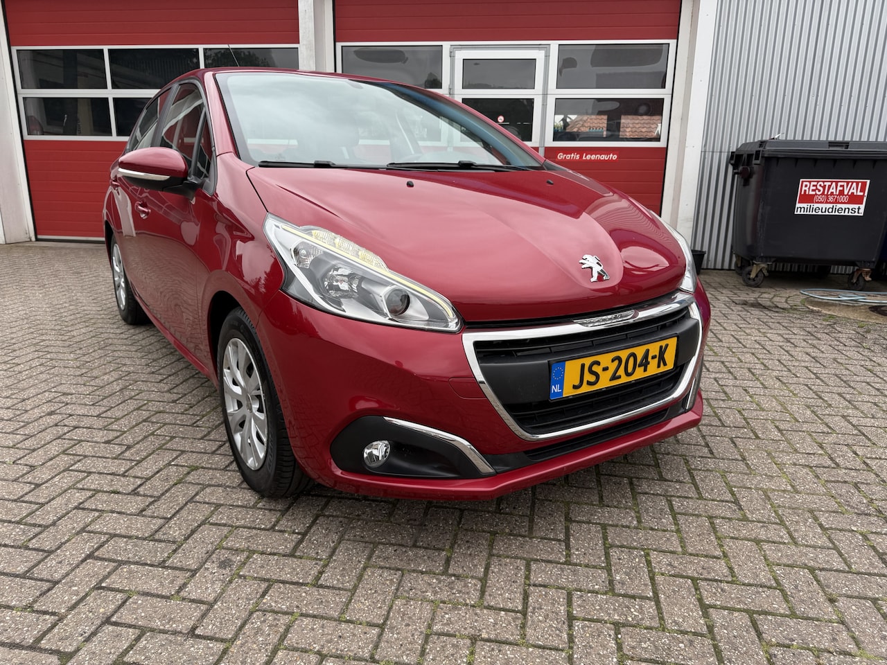 Peugeot 208 - 1.2 82 PK PureTech | Blue Lion | Airco | Navigatie | 5-drs | - AutoWereld.nl