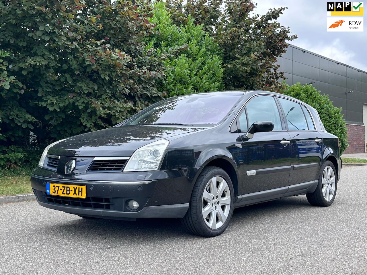 Renault Vel Satis - 2.2 dCi Exception Automaat*Cruise*Trekhaak*Clima*LM velgen* - AutoWereld.nl
