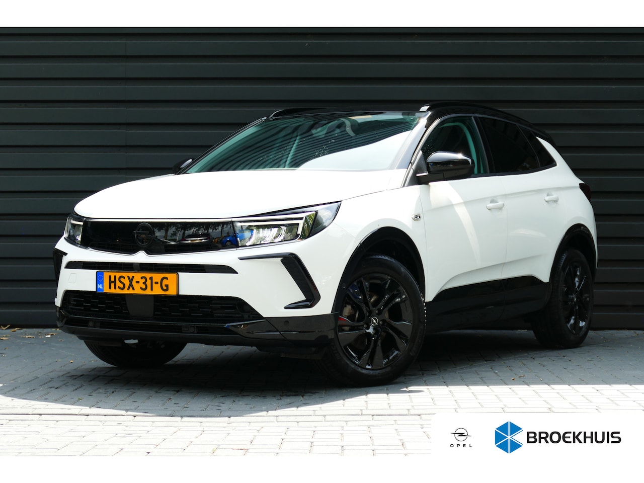 Opel Grandland - 1.2 Turbo GS / NAVI / LED / CLIMA / PDC / 18"LMV / CAMERA / AGR / KEYLESS / FULL-LED / WIN - AutoWereld.nl