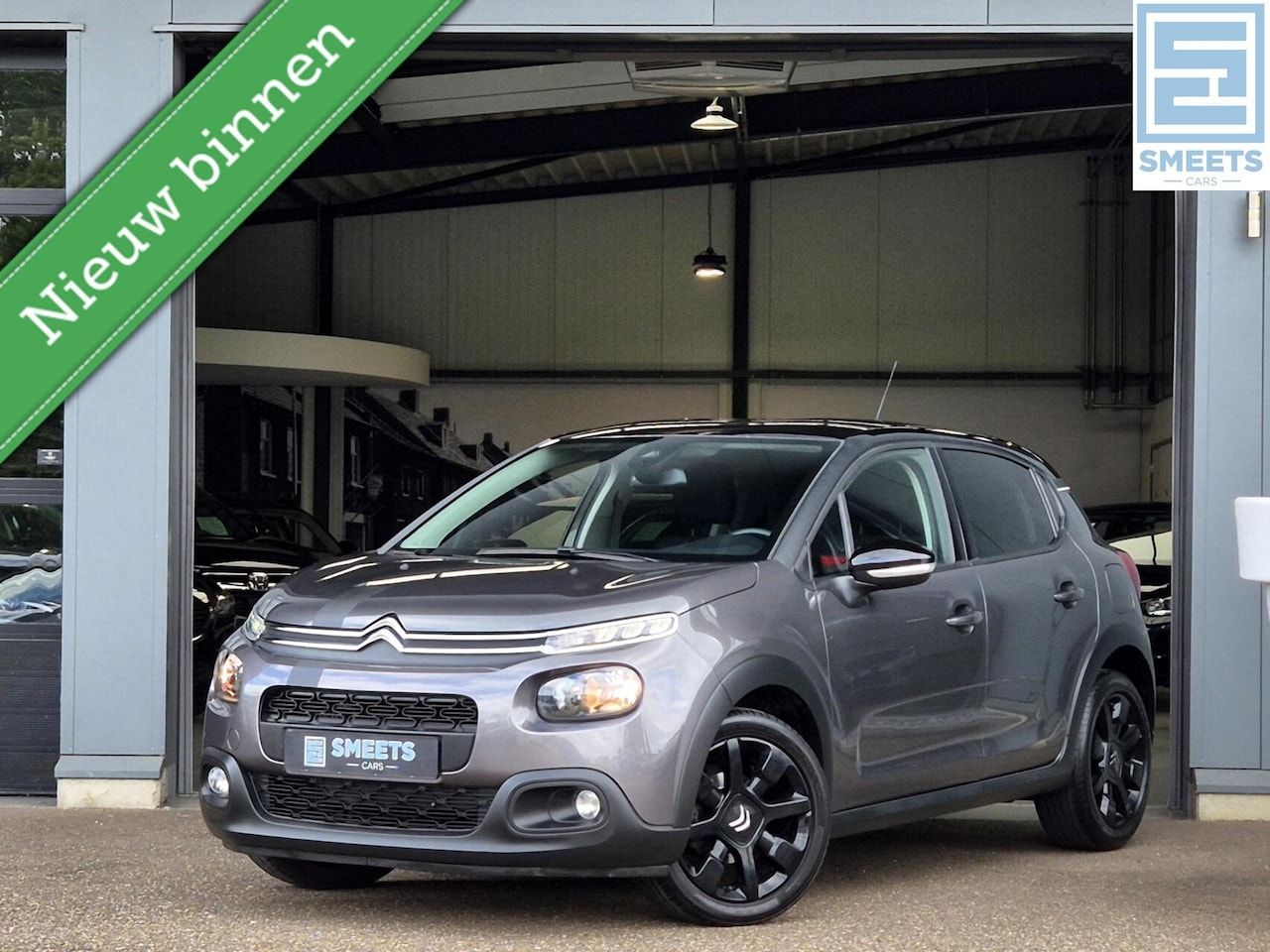 Citroën C3 - 1.2 PureTech Shine 1e |Climate|Camera|Navi - AutoWereld.nl