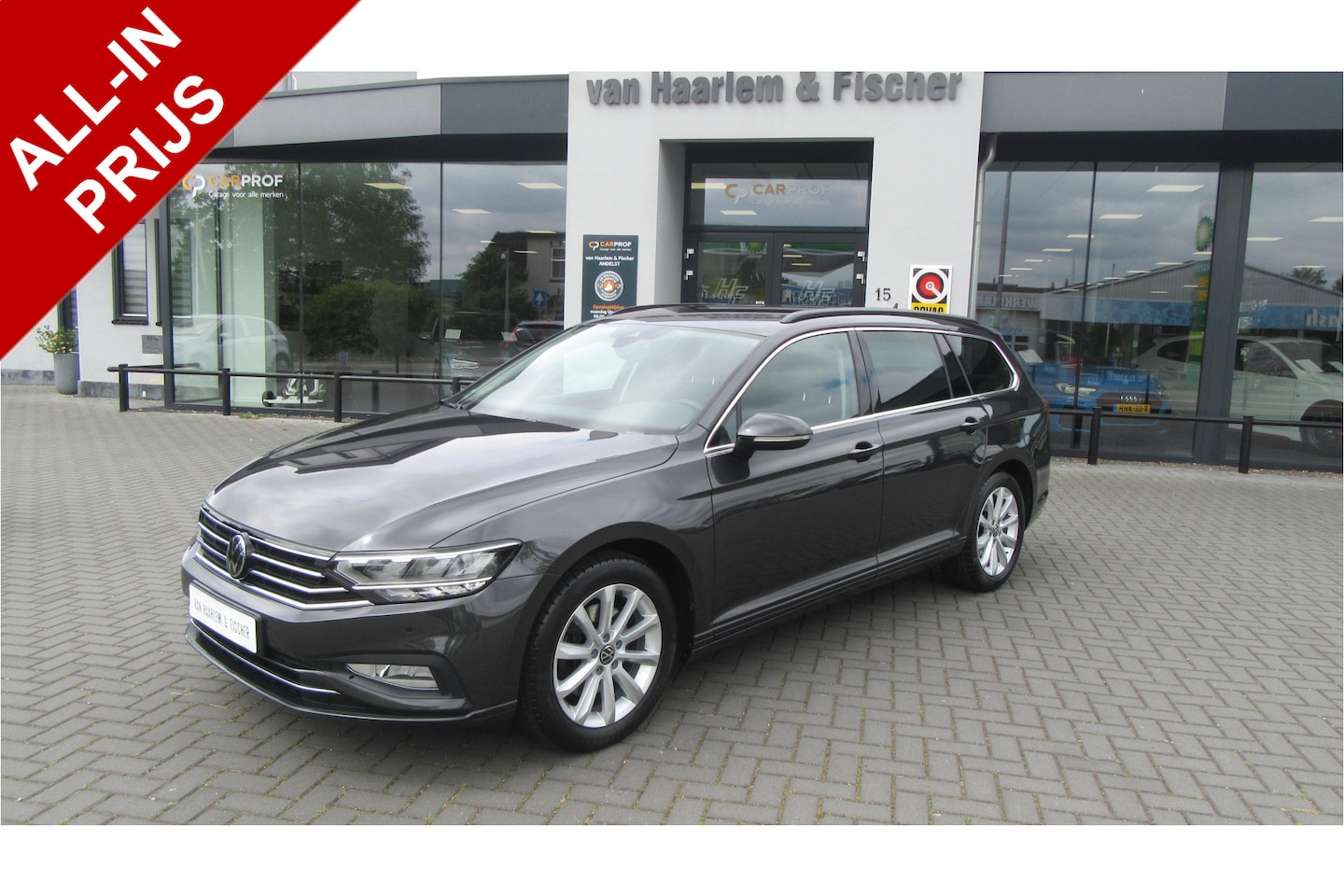 Volkswagen Passat Variant - 1.5 TSI 150PK DSG Comfort, Navi, El. Trekhaak, Carplay - AutoWereld.nl