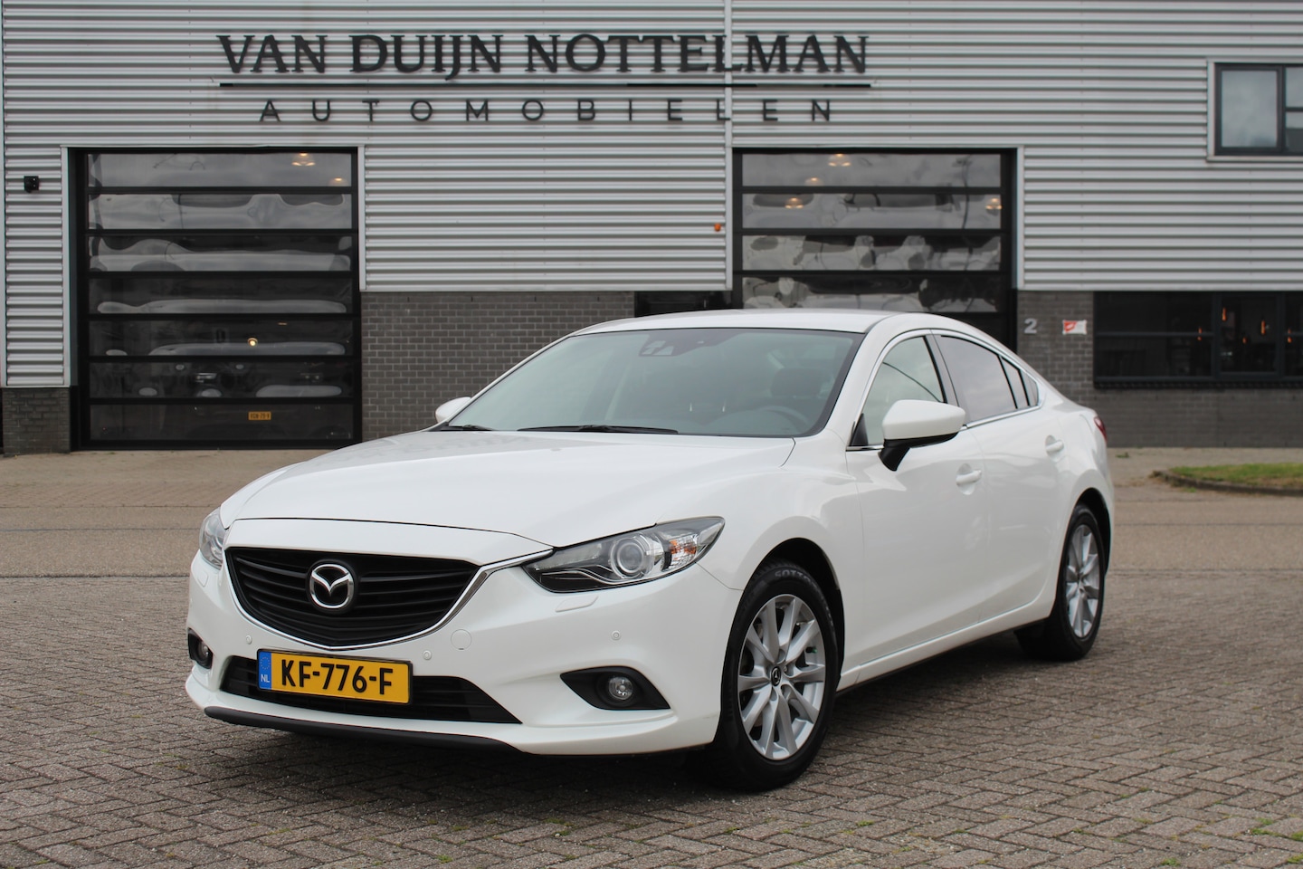 Mazda 6 - 2.2D SkyActiv-D 150 Skylease GT / Stoelverwarming - AutoWereld.nl