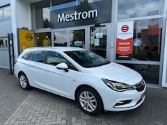 Opel Astra Sports Tourer - 1.0 Business+ navigatie/trekhaak/camera