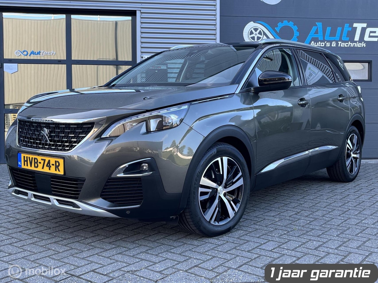 Peugeot 5008 - 1.2 Aut 7-Pers Leer Keyless StoelVw CarPlay - AutoWereld.nl