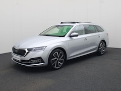 Skoda Octavia Combi - 1.4eHybrid 150kW/204PK Business Edition Plus DSG · Panoramadak · Navigatie · Parkeersensor
