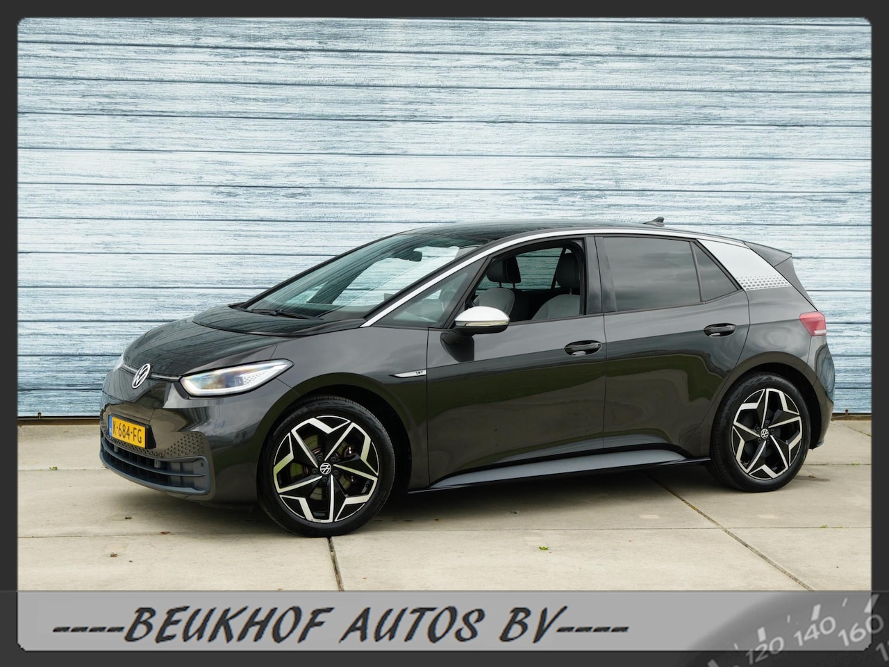 Volkswagen ID.3 - First Plus 58 kWh Soh 92.6% Carplay Navi Cam - AutoWereld.nl