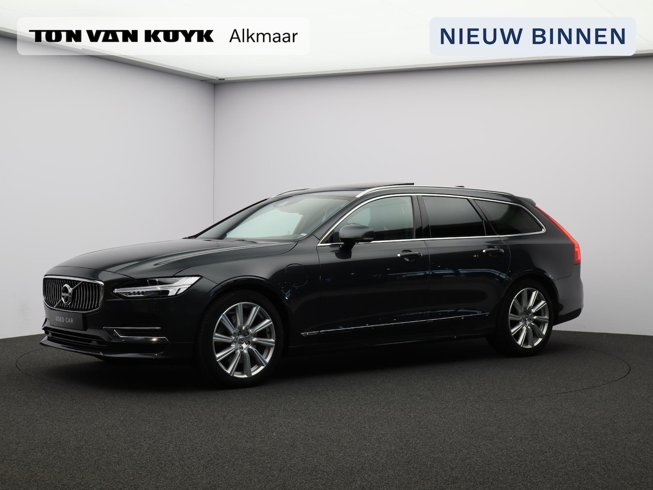 Volvo V90 - 2.0 T8 AWD Momentum Pro / Trekhaak / Panoramadak / 360 Camera / Stoelventilatie + Massage - AutoWereld.nl