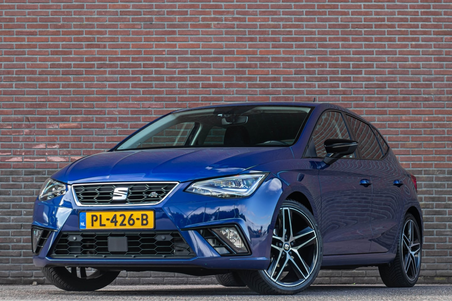 Seat Ibiza - 1.0 TSI FR Intense, Origineel NL, Full LED, Carplay, Adaptive Cruise, Camera, Navigatie, S - AutoWereld.nl