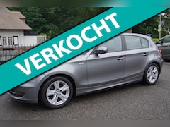BMW 1-serie - 118i EffDyn. Ed. Business Line Ultimate Edition Navi Leer