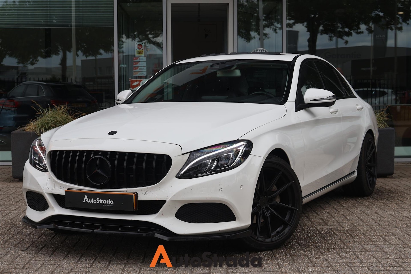 Mercedes-Benz C-klasse - C180 Prestige 156PK AUT7 Pano | Navi | - AutoWereld.nl