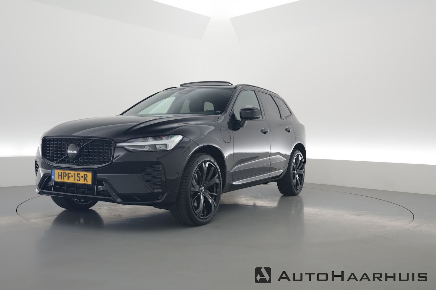 Volvo XC60 - T8 Recharge Plus Black Edition | Pano | Memory seats | 360cam | Stoel- Stuurverw. | Apple - AutoWereld.nl