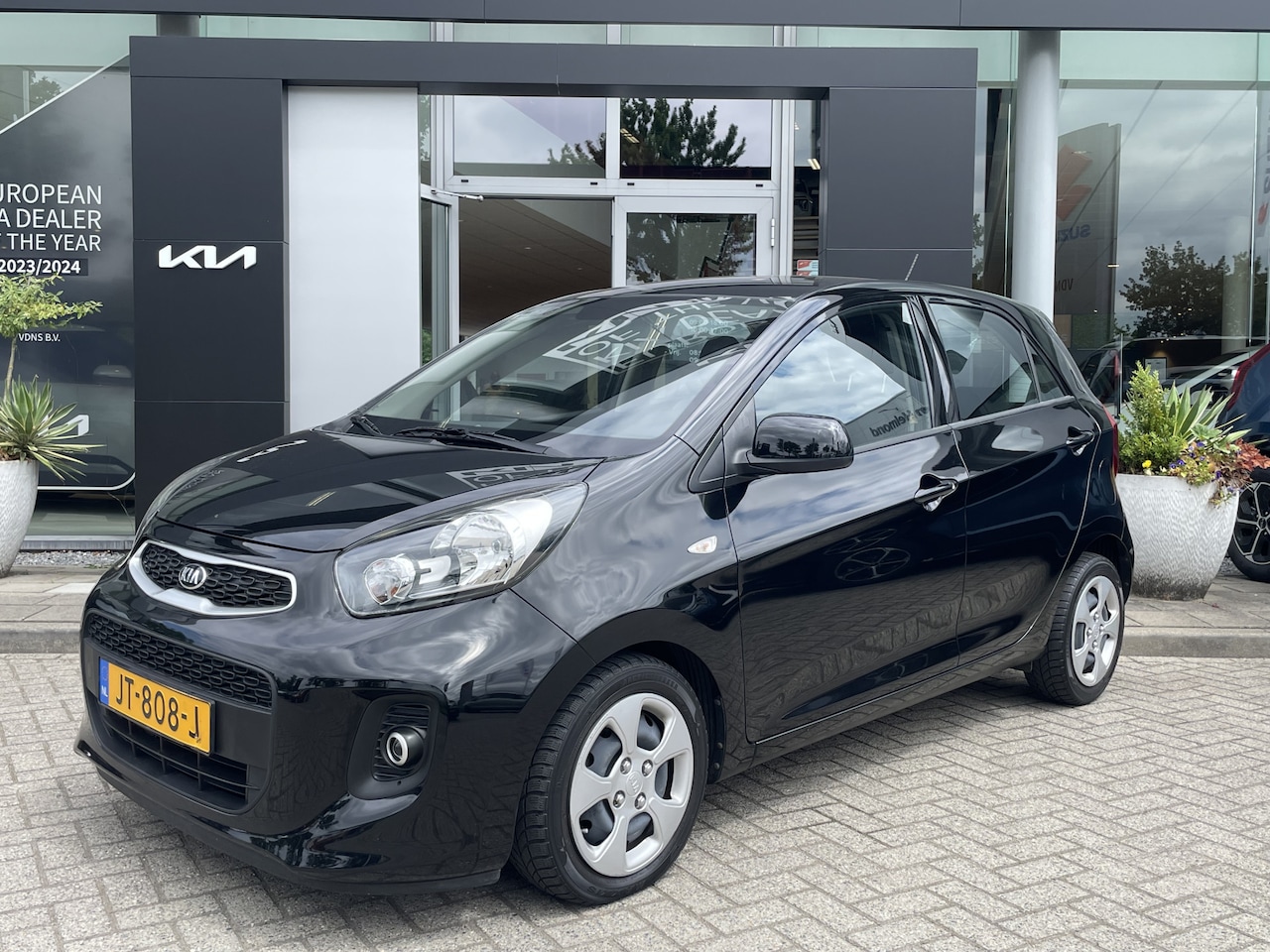 Kia Picanto - 1.0 CVVT EconomyPlusLine | Trekhaak | Info Bas: 0492-588982 Info Bas: 0492-588982 - AutoWereld.nl