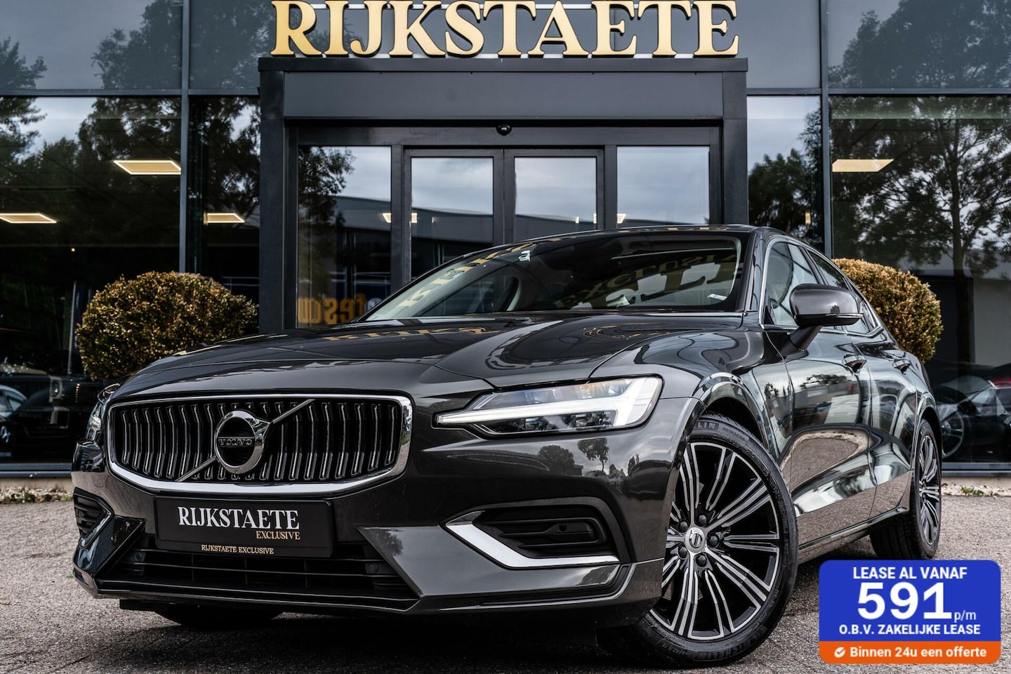 Volvo S60 - 2.0 B4 Inscription|PANO|MASSAGE|ACC|18''|CARPLAY - AutoWereld.nl