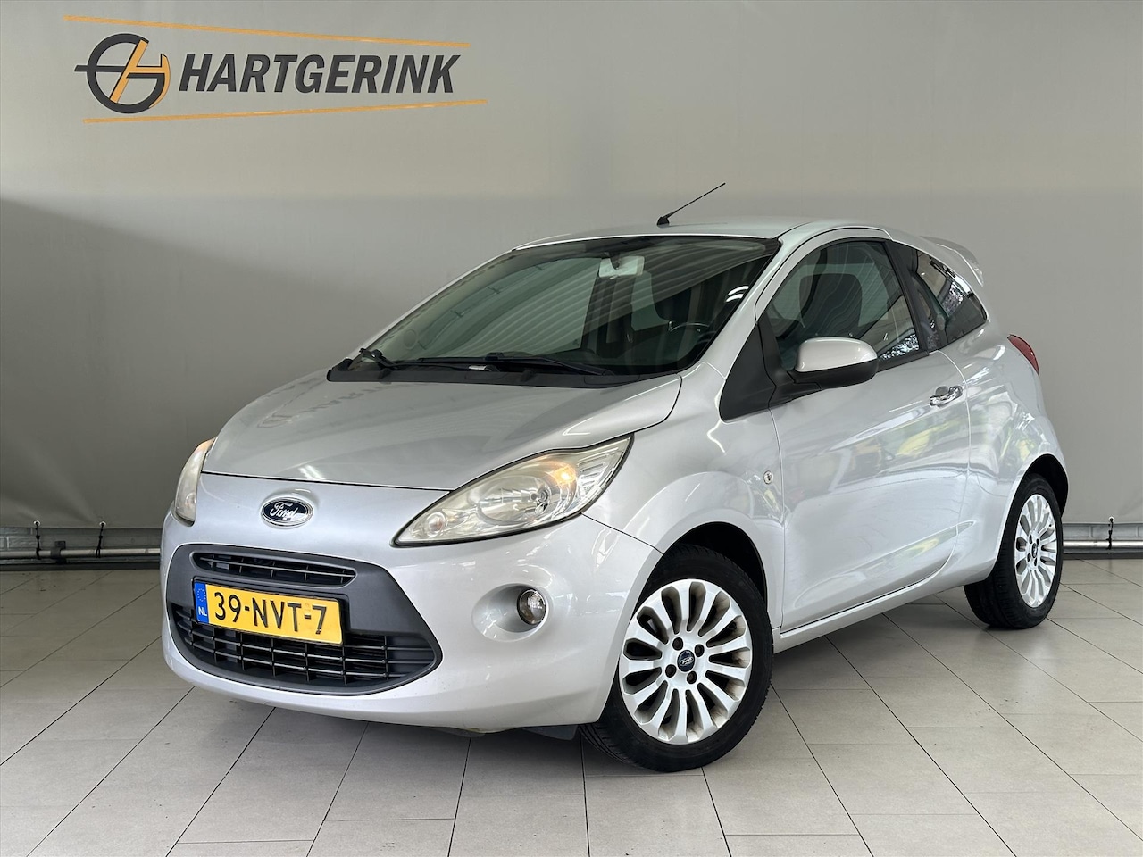 Ford Ka - 1.2 69pk Titanium* Airco / Elektr.ramen en spiegels / LMV - AutoWereld.nl