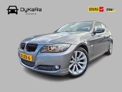 BMW 3-serie - 325i LCI Business Line Automaat Youngtimer NAP