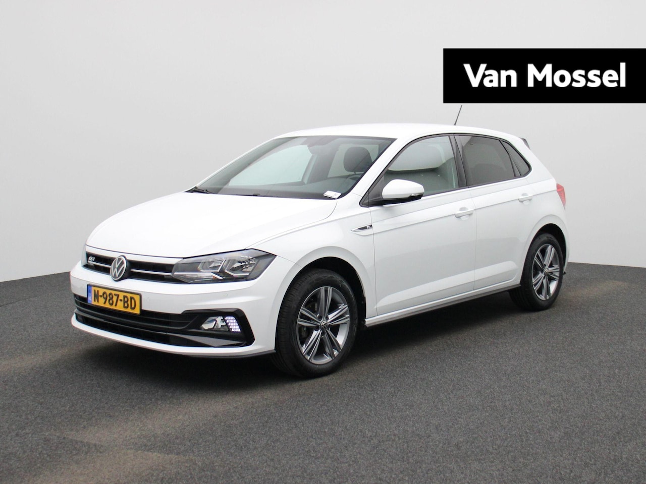Volkswagen Polo - 1.0 TSI Highline Business R AUTOMAAT | NAVIGATIE | R-LINE | VIRTUEEL COCKPIT | ADAPTIEVE C - AutoWereld.nl