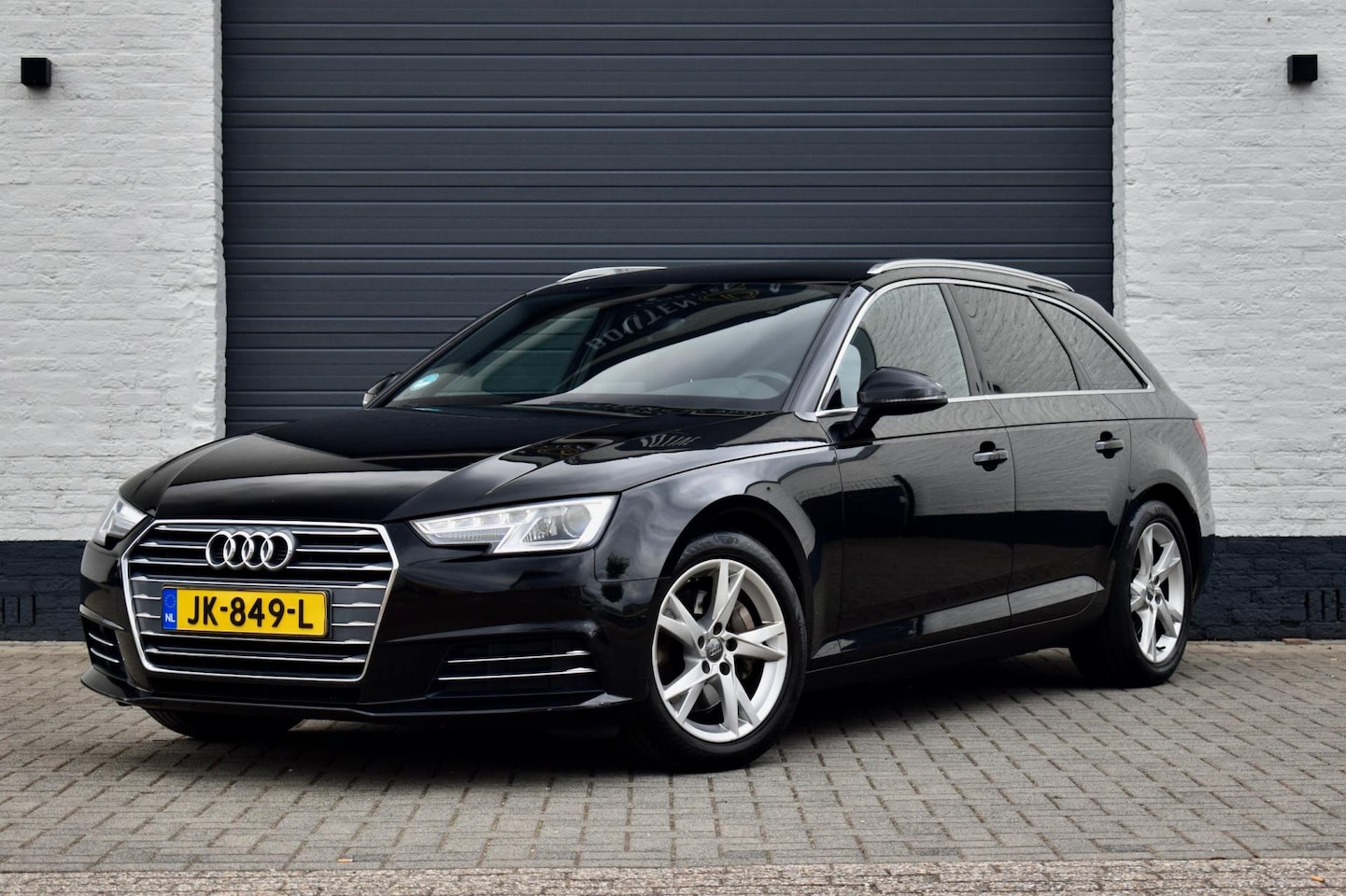 Audi A4 Avant - 2.0 TDI ultra Sport Pro Line Spring Advantage Handel / Export - AutoWereld.nl