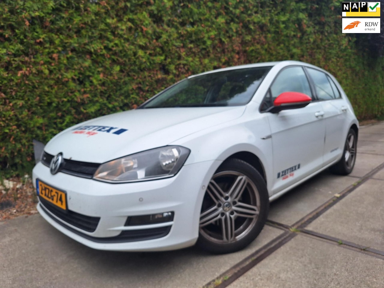 Volkswagen Golf - 1.6 TDI BlueMotion Edition 40 1.6 TDI BlueMotion Edition 40 - AutoWereld.nl