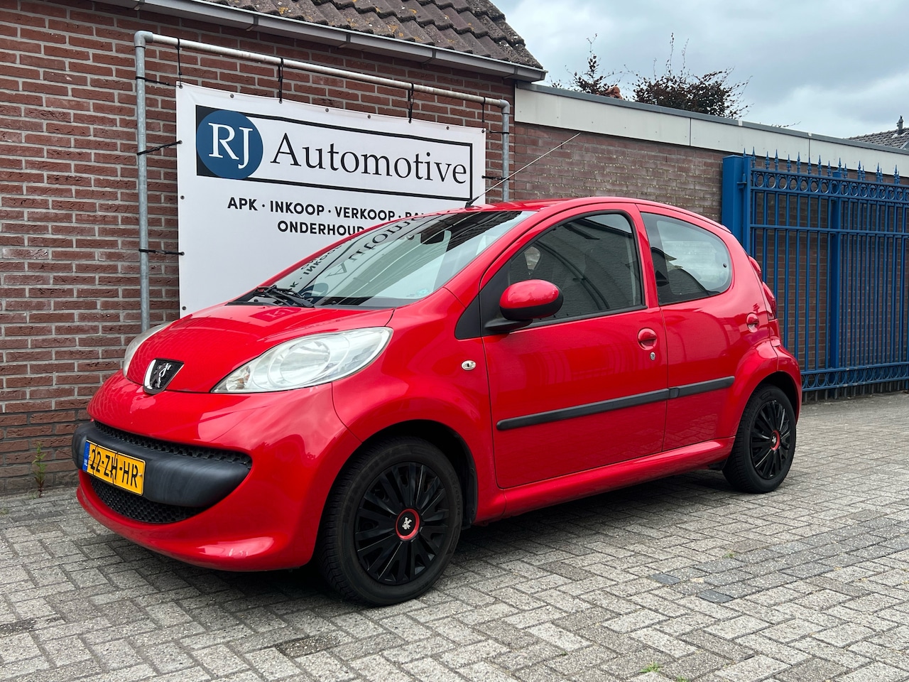 Peugeot 107 - 1.0-12V XS APK/NAP/5deurs - AutoWereld.nl
