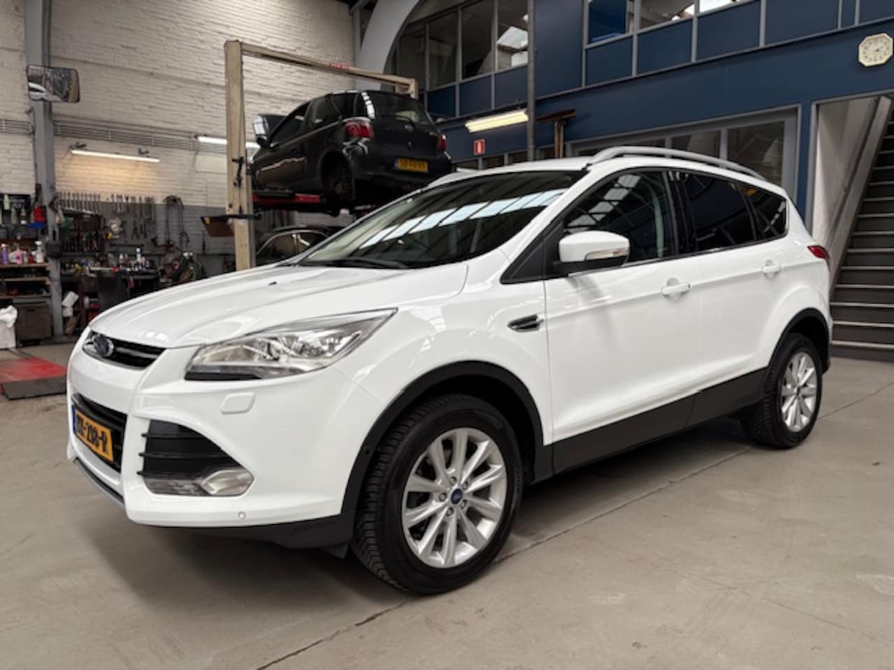 Ford Kuga - 1.5 EcoBoost 150pk 2WD Titanium - AutoWereld.nl