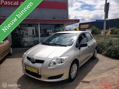 Toyota Auris - 1.6-16V Sol nap airco