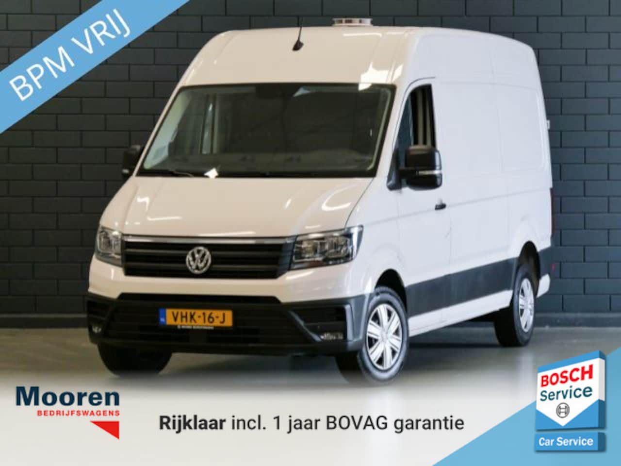 Volkswagen Crafter - 35 2.0 TDI 141PK L3H3 Highline | TREKHAAK | CAMERA | CARPLAY | - AutoWereld.nl