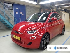 Fiat 500 - 3+1 La Prima 42 kWh 3-Fase | Vol-Leder | Navigatie | Achteruitrijcamera | Stoelverwarming