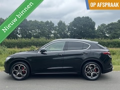 Alfa Romeo Stelvio - 2.0 T Q4 Luxery, 320pk, 20", Pano, vol