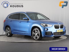 BMW X1 - sDrive20i High Executive M Sport (NL-Auto / Afn. Trekhaak / Carplay / Camera / Navi / Crui