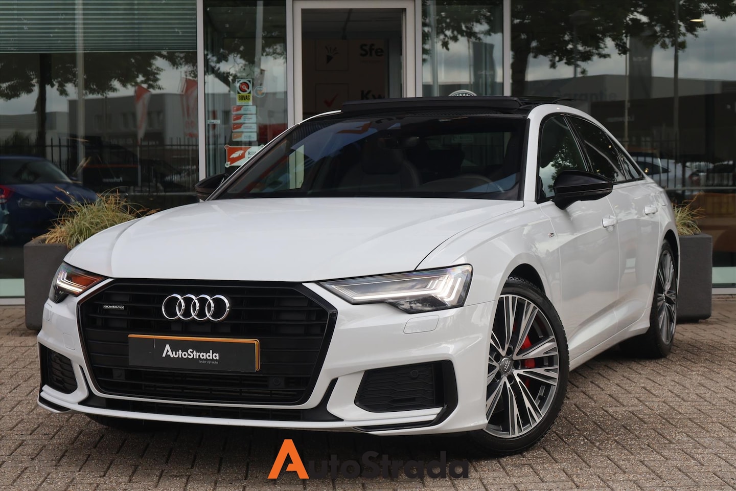 Audi A6 Limousine - 55 TFSI S-Line e quattro 367pk | Carplay | Memory | B&O | Stoelverwarming | Pano | Trekhaa - AutoWereld.nl
