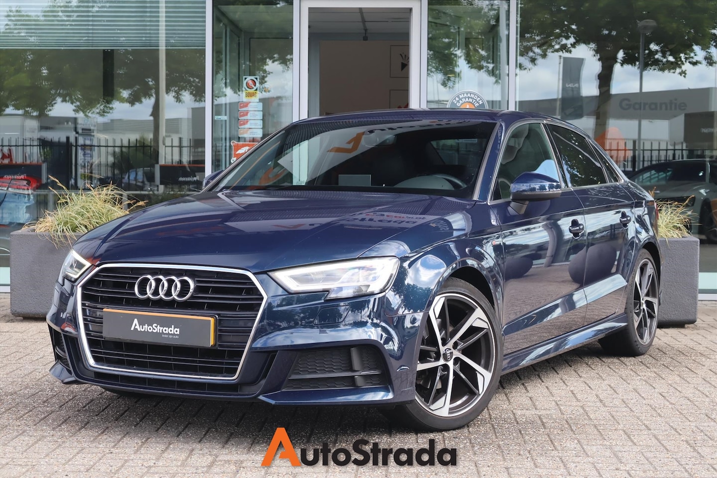 Audi A3 Limousine - 35 S-Line TFSI 150pk | B&O | Climate | Virtual | Navi | Carplay | Cruise | LED | **Kosmos - AutoWereld.nl