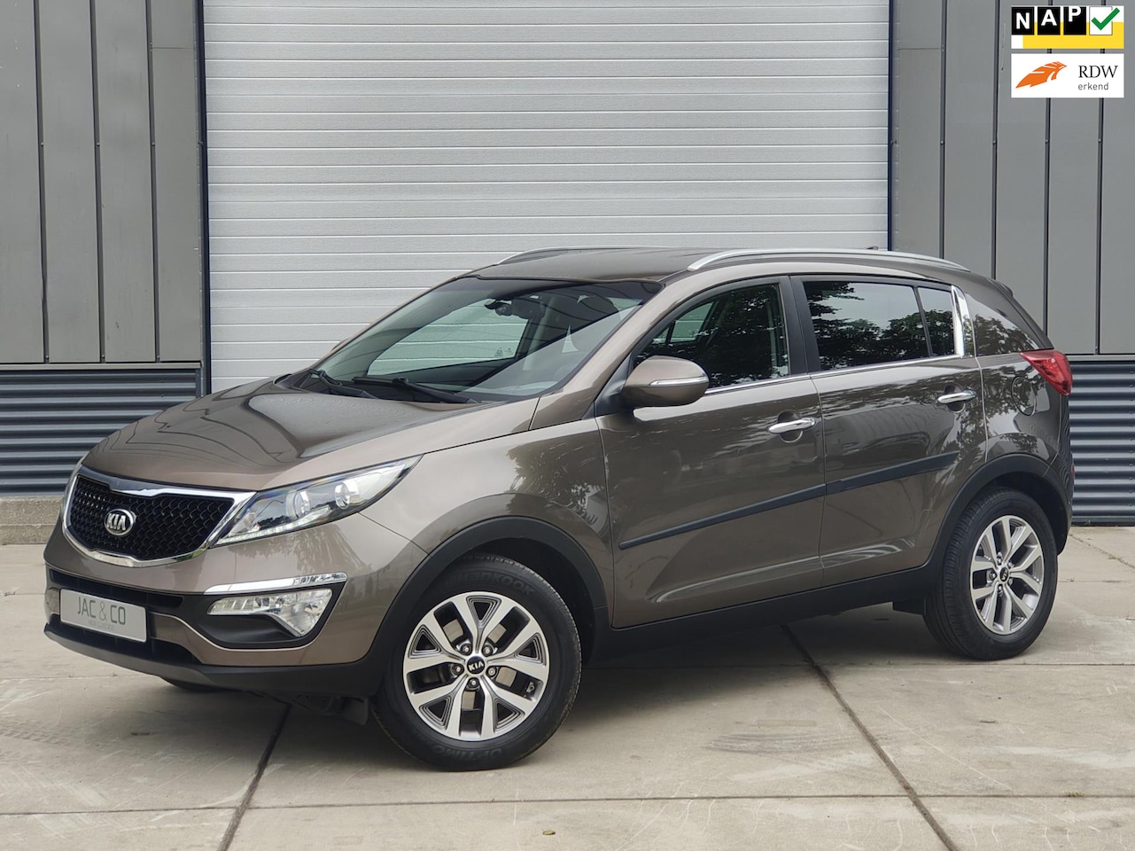 Kia Sportage - 1.6 GDI X-treme DynamicLine Navigatie - Leer - Camera - Stoelverw. - AutoWereld.nl