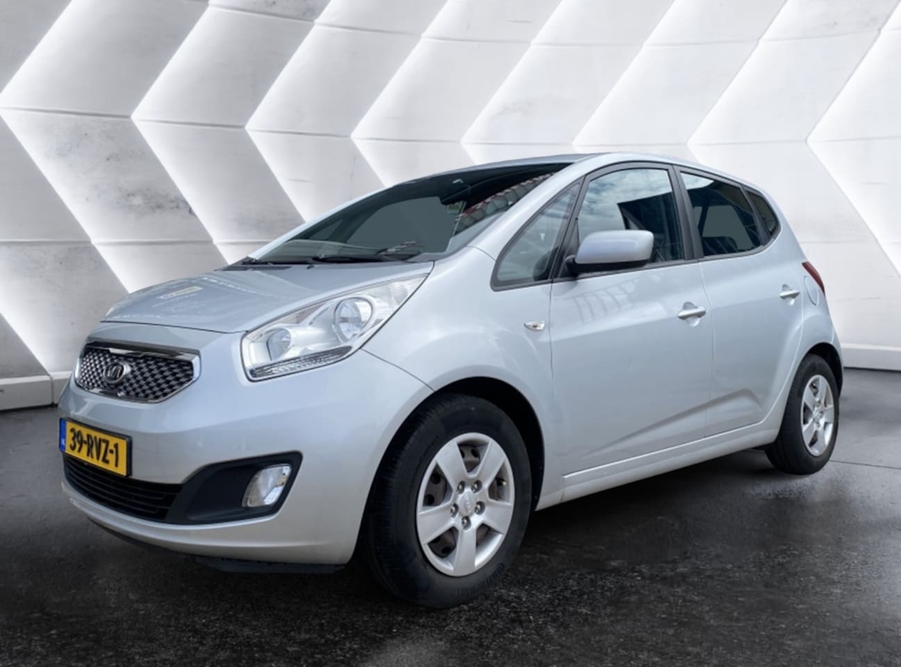 Kia Venga - 1.6 CVVT X-tra 1.6 CVVT X-tra - AutoWereld.nl